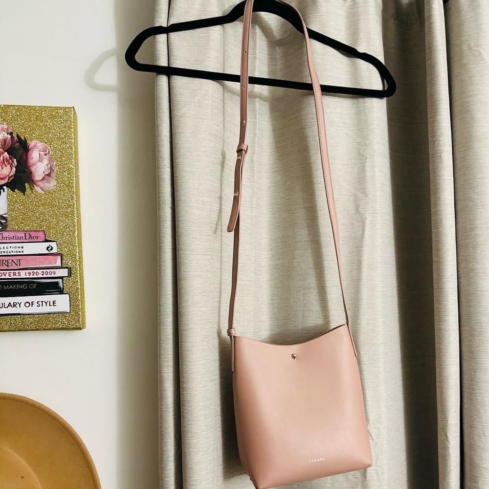 Crossbody bag